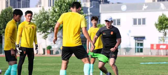 賽季中也面